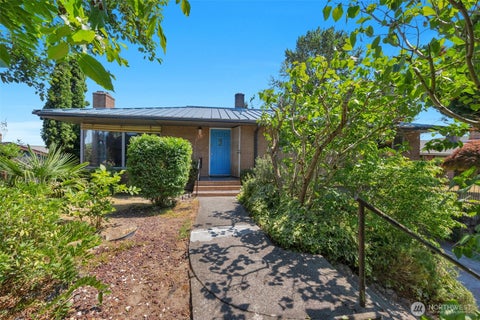 Photo of 10412 61st Avenue S, Seattle, WA 98178 (MLS # 2552914)