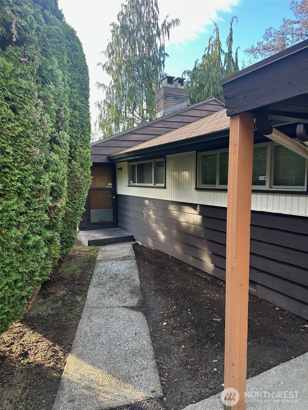 3504 NE 135th Street