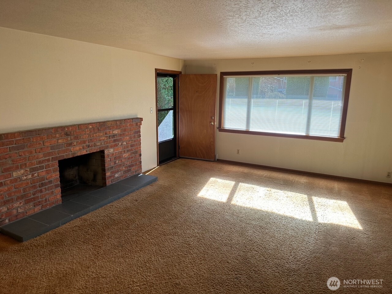 3504 NE 135th Street