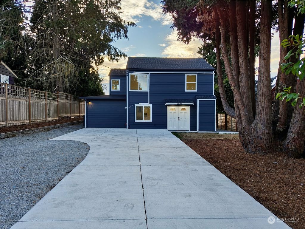 Photo of 13045 8th Avenue S, Burien, WA 98168 (MLS # 2158580)