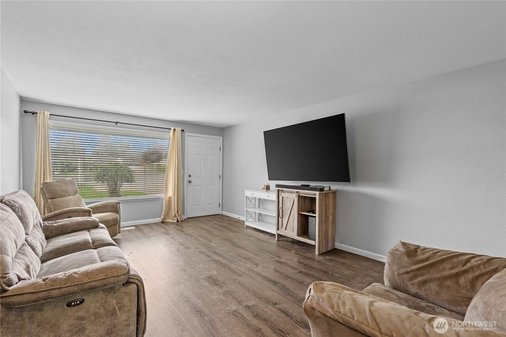 Photo of 5029 79th Avenue Ct E, Fife, WA 98424 (MLS # 2520455)