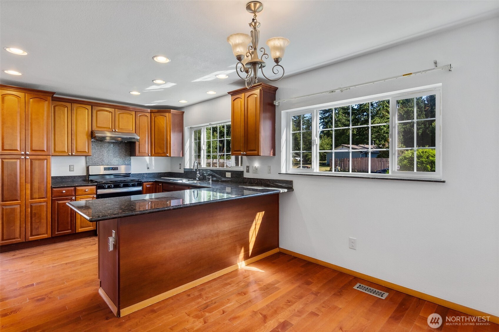 7713 Greenridge Loop SW