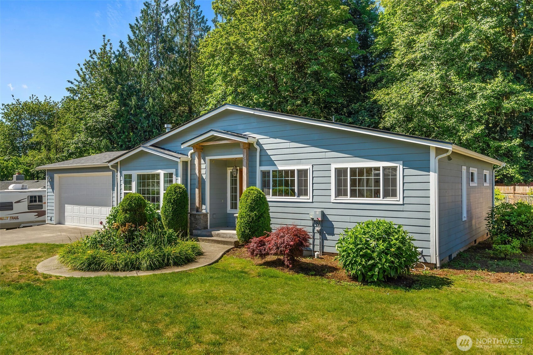 7713 Greenridge Loop SW