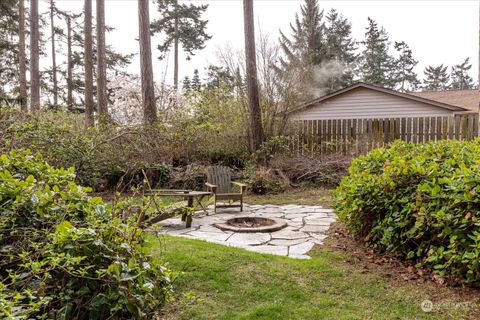 A home in Oak Harbor