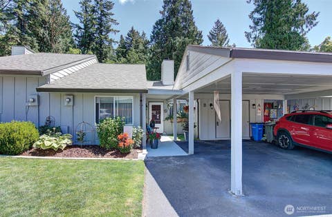 Photo of 13117 NW 8th Avenue #B, Vancouver, WA 98685 (MLS # 2542087)