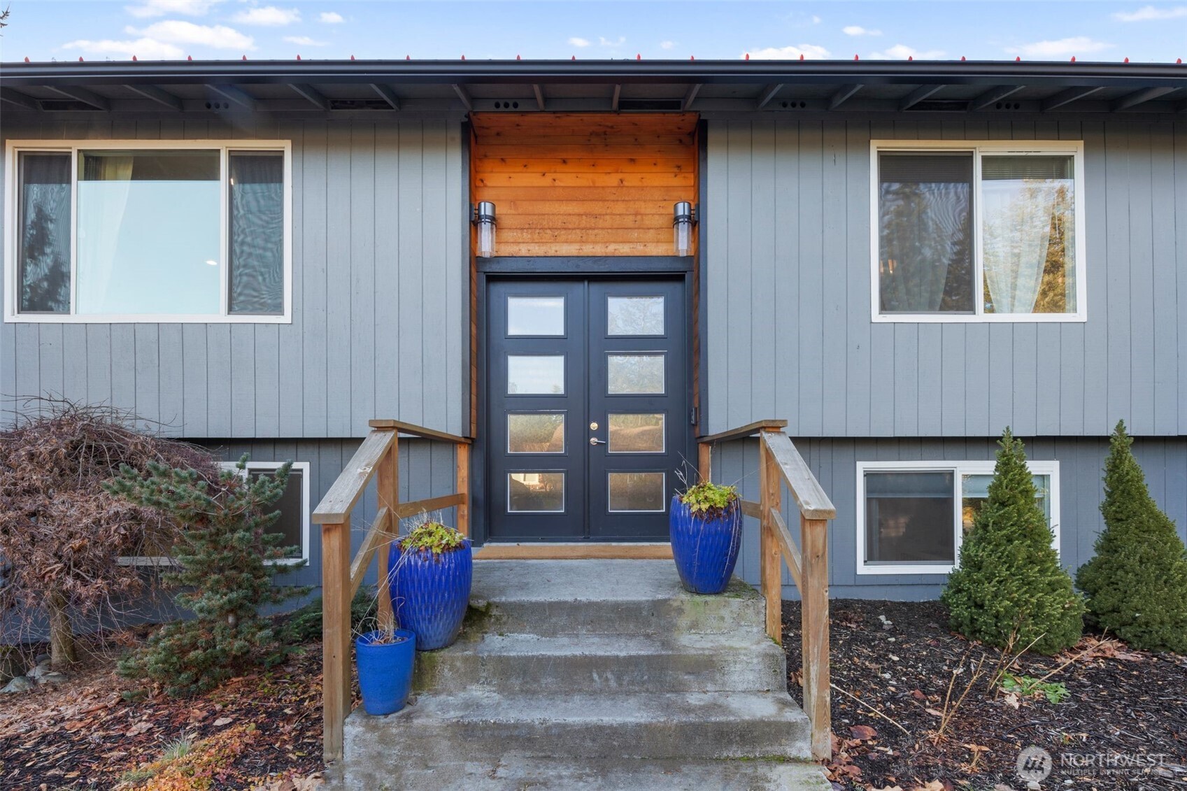 12702 214th Avenue Ct E