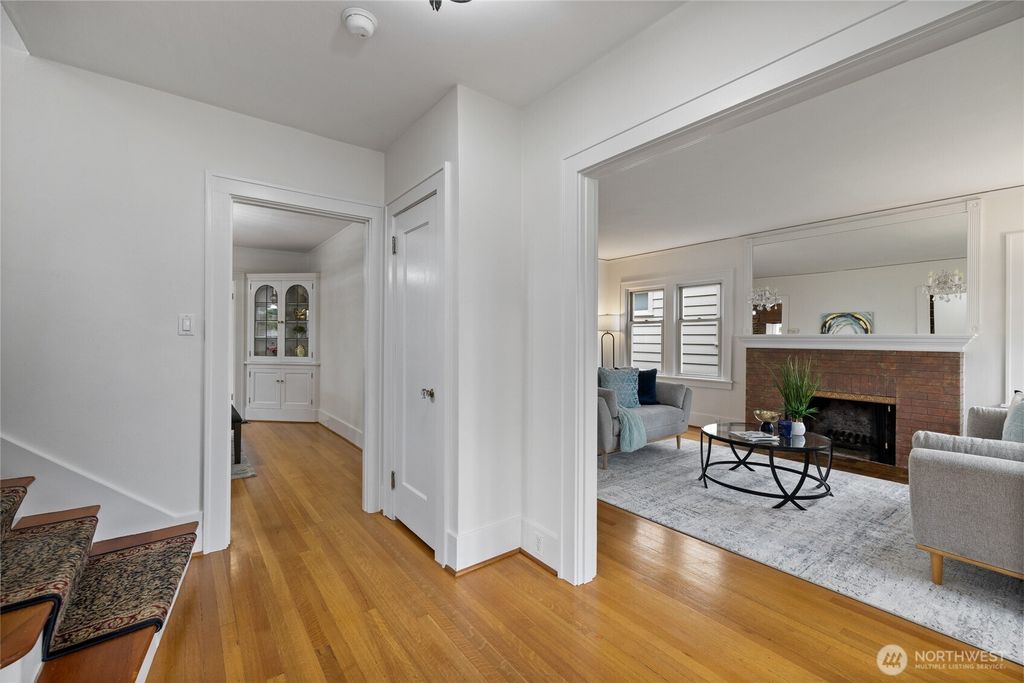 Photo of 510 N Yakima Avenue, Tacoma, WA 98403 (MLS # 2475717)