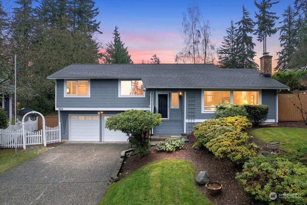 Photo of 5604 145th Place SW, Edmonds, WA 98026 (MLS # 2311569)