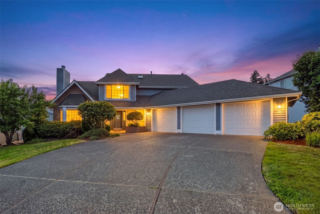 Photo of 9620 S 203RD Street, Kent, WA 98031 (MLS # 2581751)