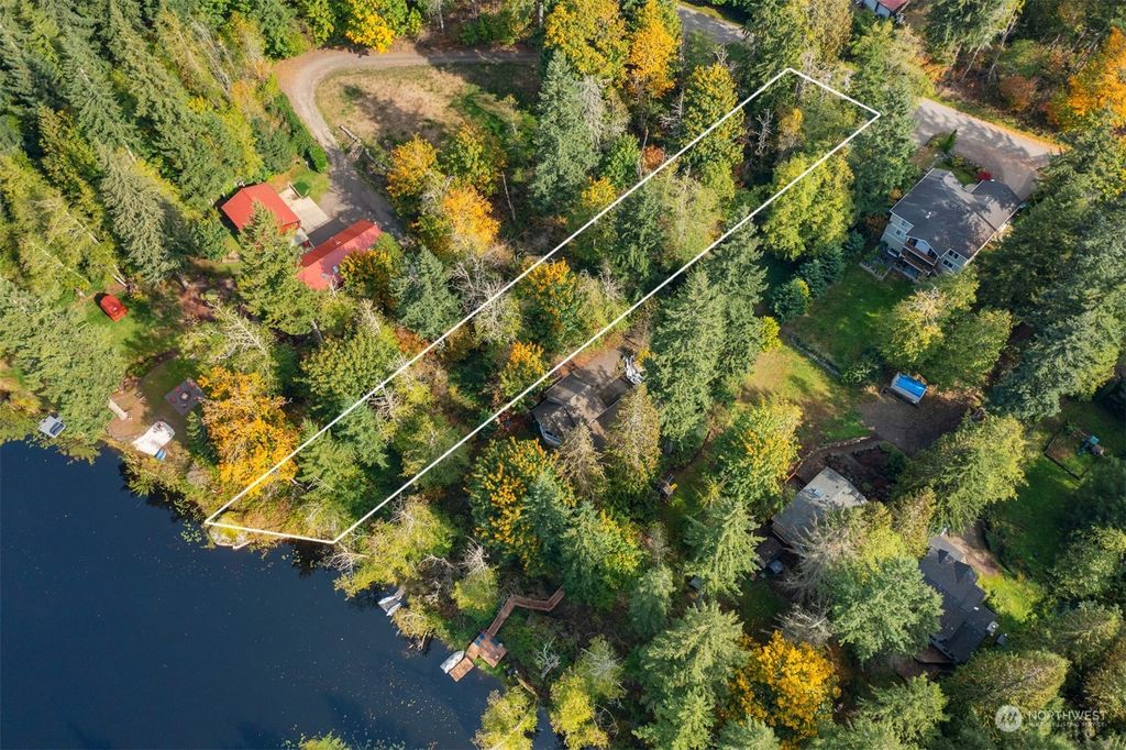 Photo of 23724 E Lake Kayak Drive, Monroe, WA 98272 (MLS # 2173365)