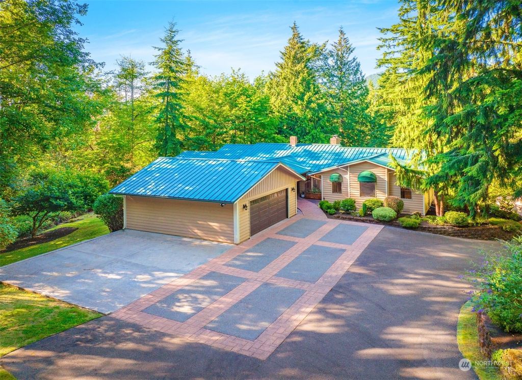 Photo of 14020 228th Street NE, Arlington, WA 98223 (MLS # 2200386)