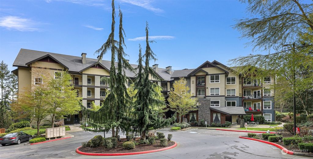 Photo of 18707 SE Newport Way #206, Issaquah, WA 98027 (MLS # 2214834)