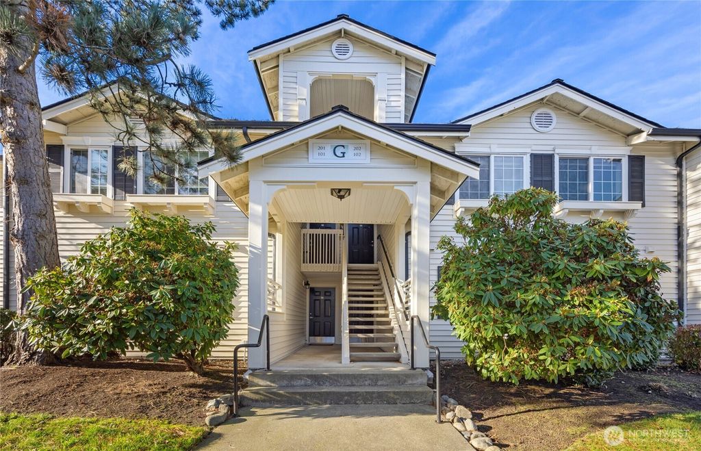 Photo of 12404 E Gibson Road #G202, Everett, WA 98204 (MLS # 2469682)