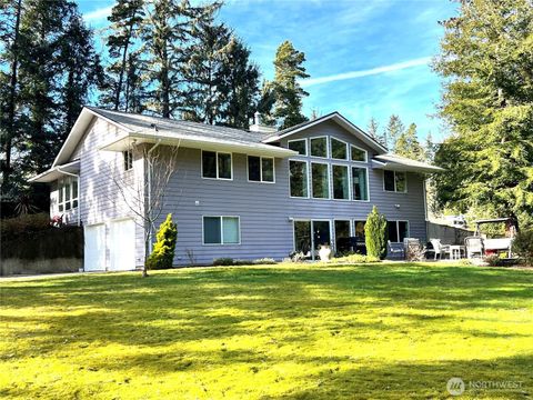 Photo of 3201 318th Street, Ocean Park, WA 98640 (MLS # 2489246)