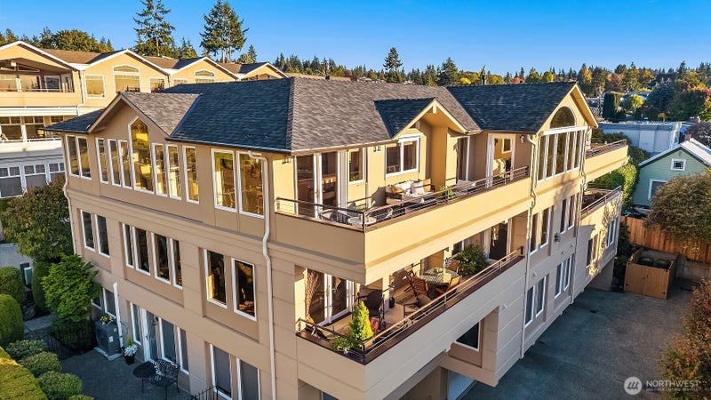536 Walnut Street 301