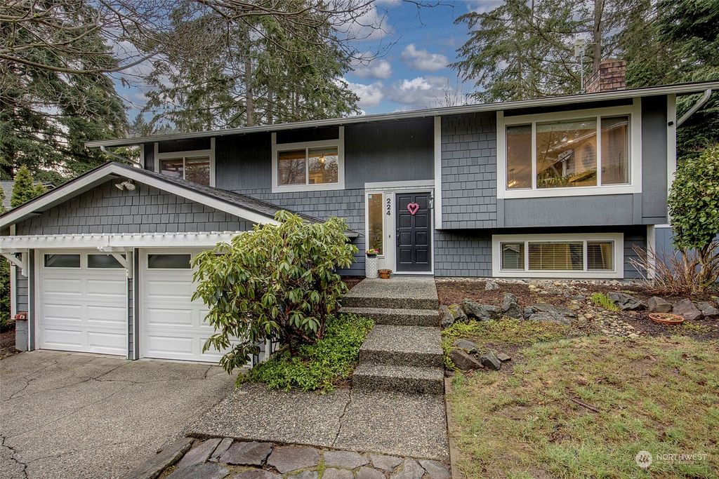Photo of 224 218th Place SW, Bothell, WA 98021 (MLS # 2033197)