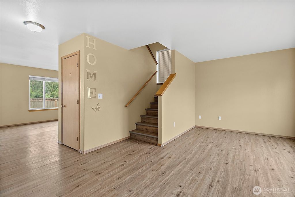 Photo of 1324 E 181st Street Ct E, Spanaway, WA 98387 (MLS # 2510897)