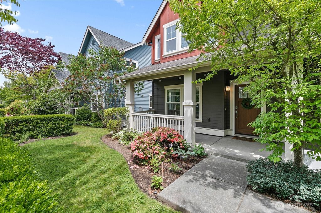 Photo of 3253 SW Raymond Street, Seattle, WA 98126 (MLS # 2397950)