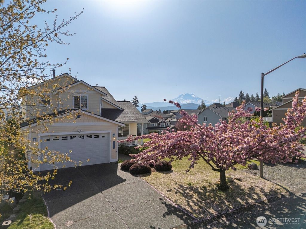 Photo of 17023 139th Avenue E, Puyallup, WA 98374 (MLS # 2514872)