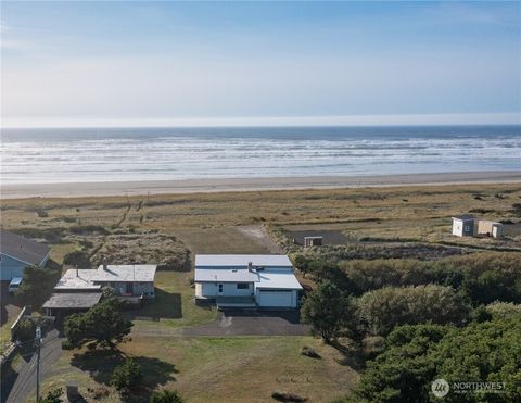 420 Lough Lane Westport WA 98595