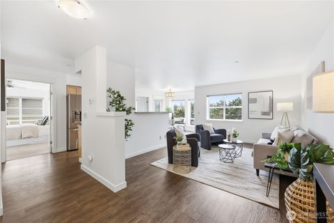 Photo of 300 High School Road NE #300, Bainbridge Island, WA 98110 (MLS # 2490540)