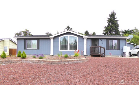 Photo of 1711 S Delores Place, Port Angeles, WA 98363 (MLS # 2546863)