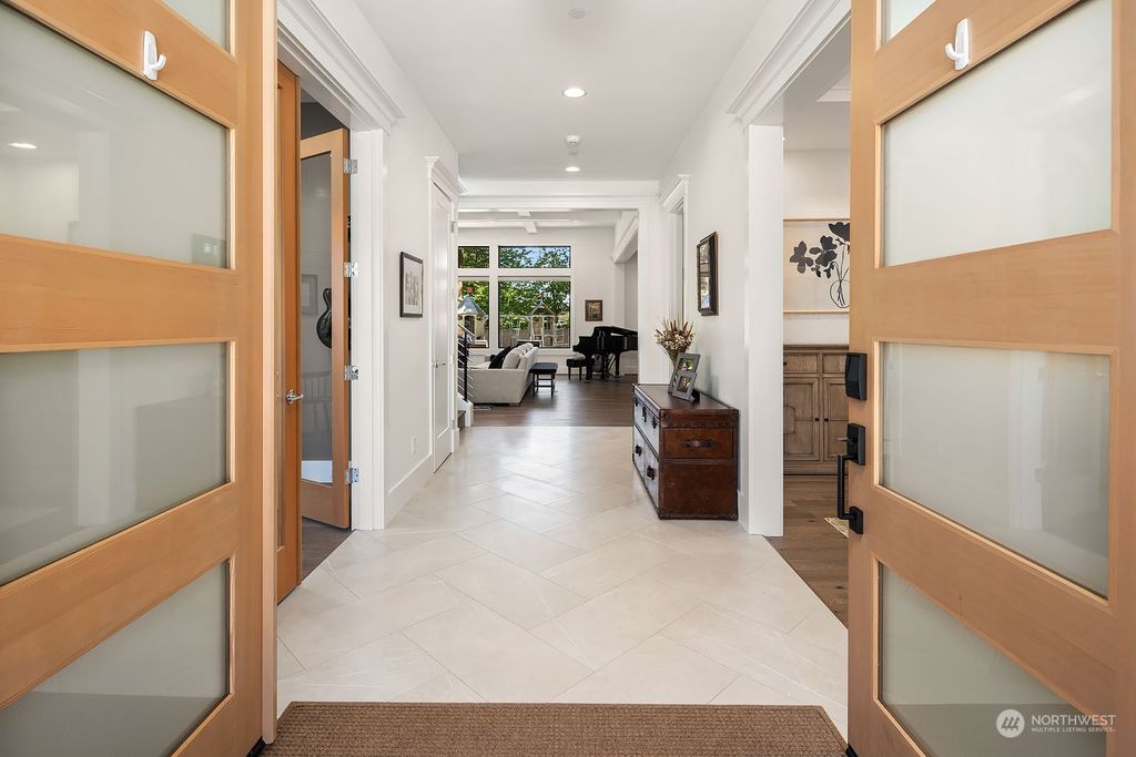 Photo of 4056 90th Avenue SE, Mercer Island, WA 98040 (MLS # 2266791)