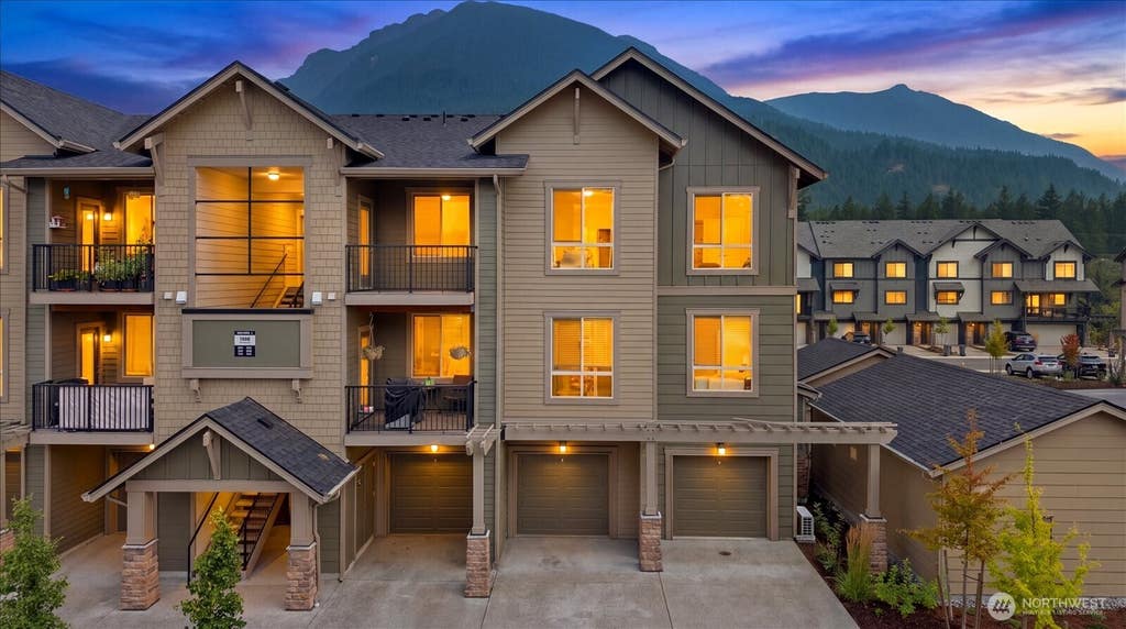 Photo of 1850 SE 12th Place Pl #304, North Bend, WA 98045 (MLS # 2565065)