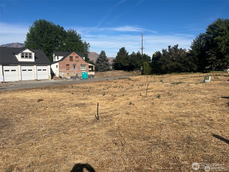 1076 Corum Circle