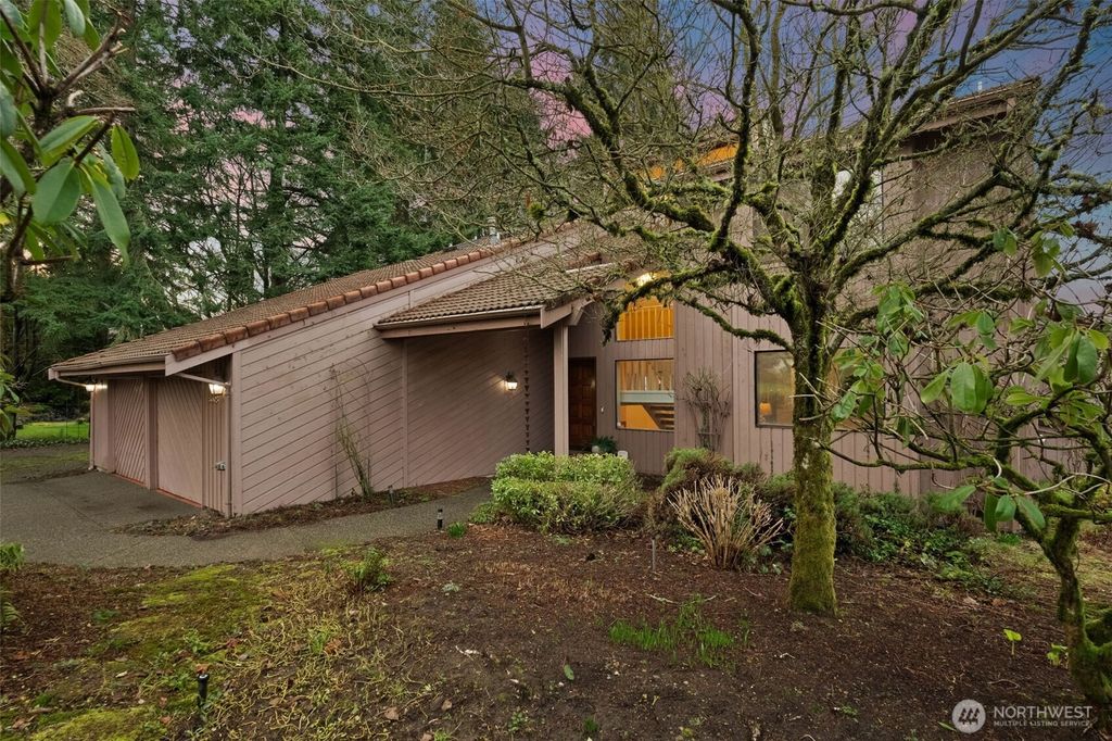 Photo of 6008 Indian Trail NE, Tacoma, WA 98422 (MLS # 2458938)