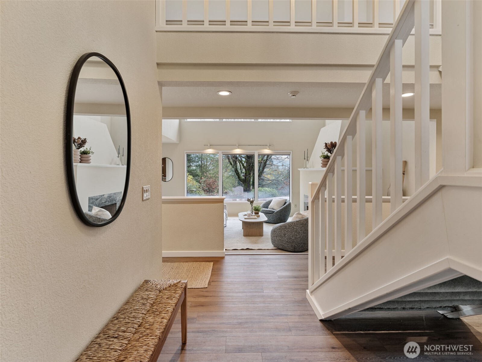 6008 Indian Trail NE