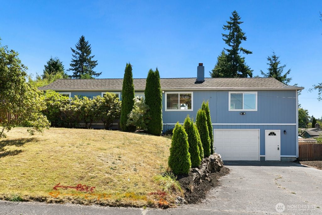 Photo of 12615 SE 167th Street, Renton, WA 98058 (MLS # 2419764)