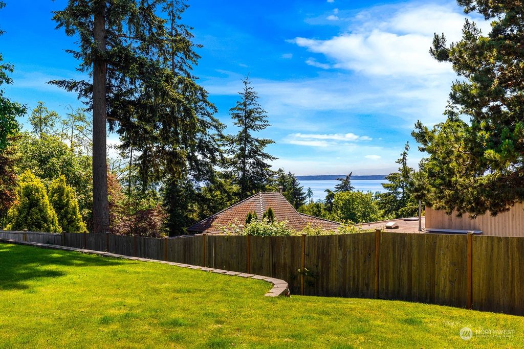 Photo of 10408 Kay Way, Mukilteo, WA 98275 (MLS # 2267218)