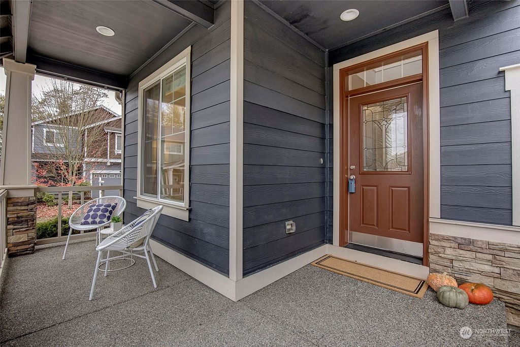 Photo of 19803 77th Avenue NE, Kenmore, WA 98028 (MLS # 2179052)