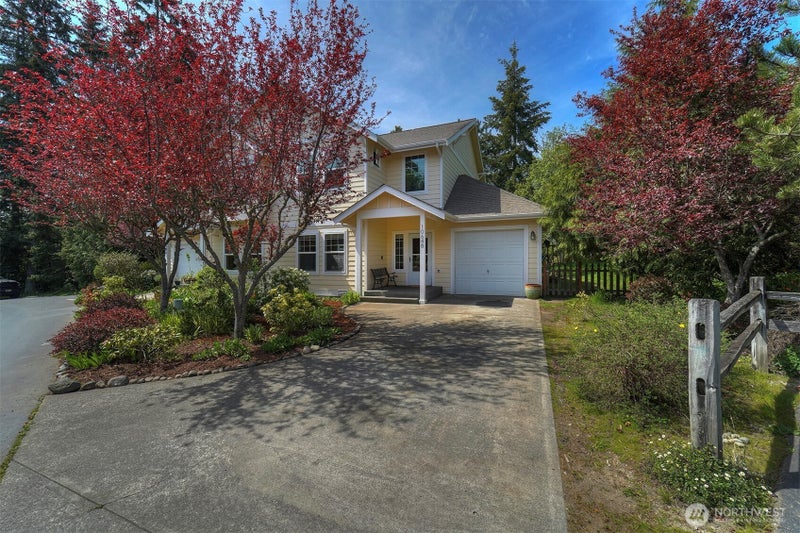 10648 NE Kingston Meadow Circle