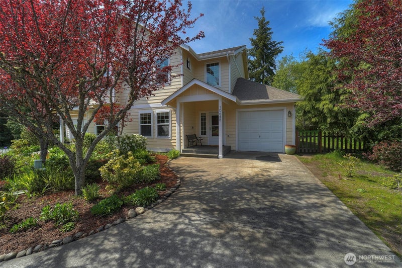 10648 NE Kingston Meadow Circle