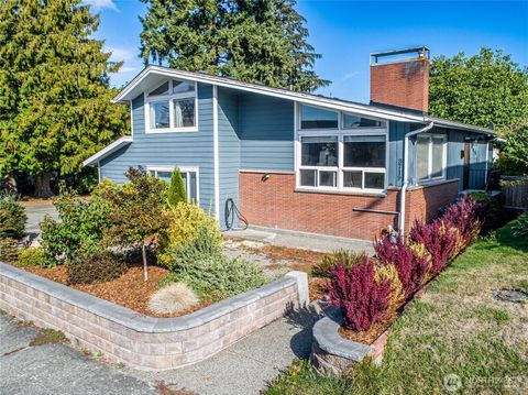 Photo of 3719 S M Street, Tacoma, WA 98418 (MLS # 2439077)