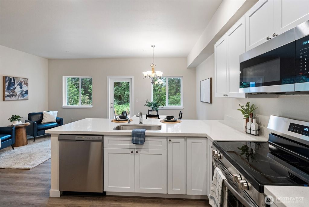 Photo of 5158 W Francis Street, Bremerton, WA 98312 (MLS # 2551850)