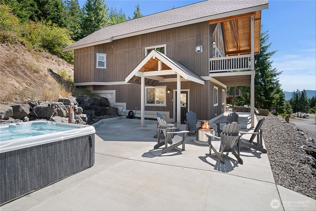 Photo of 600 Paintbrush Lane, Ronald, WA 98940 (MLS # 2498763)