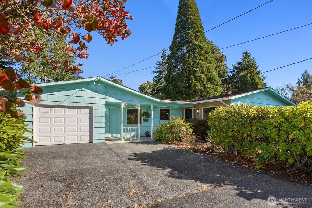 Photo of 1322 Ivy Road, Bremerton, WA 98310 (MLS # 2584087)