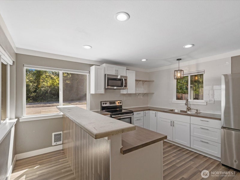 12906 Crystal Springs Drive