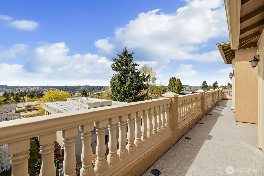 Photo of 7613 N 10th Street, Tacoma, WA 98406 (MLS # 2464367)