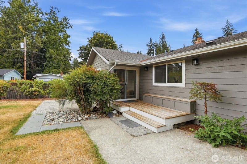 14237 105th Avenue NE