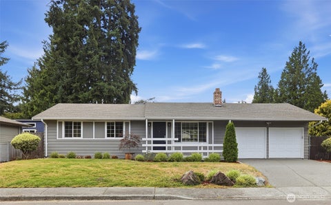 Photo of 14237 105th Avenue NE, Kirkland, WA 98034 (MLS # 2577504)
