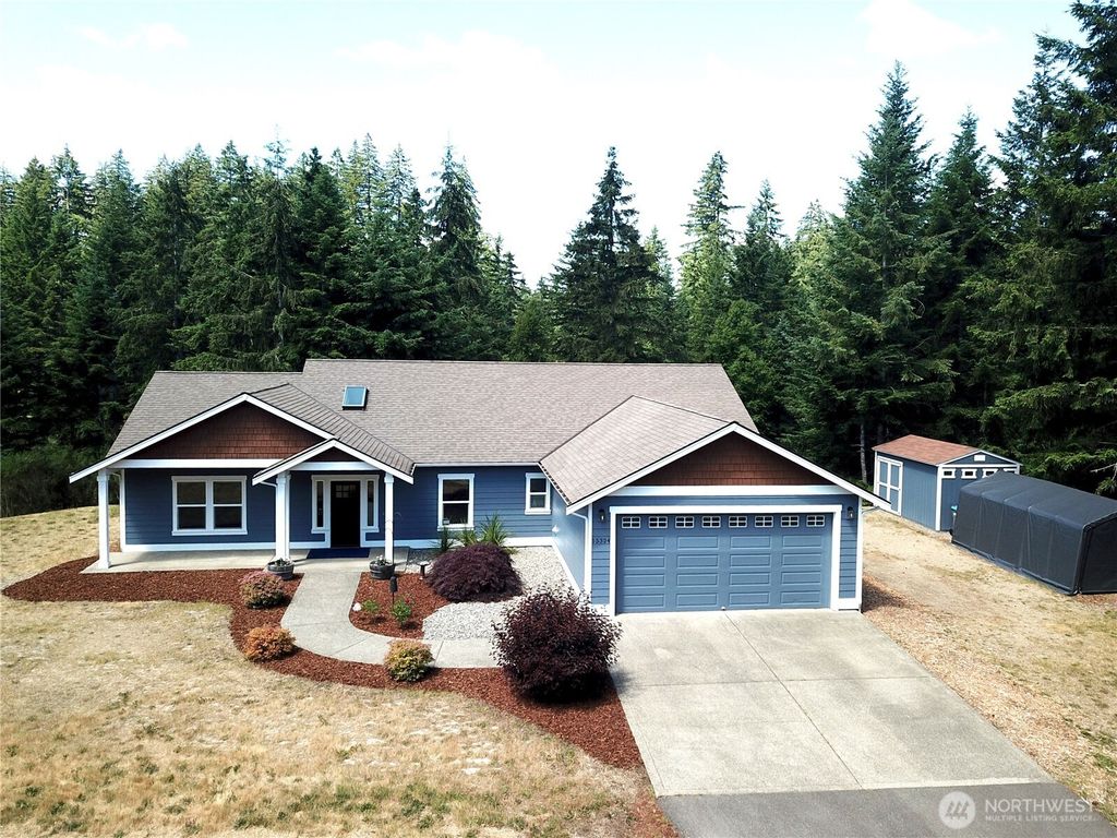 Photo of 15324 Glenshire Place SW, Port Orchard, WA 98367 (MLS # 2543360)