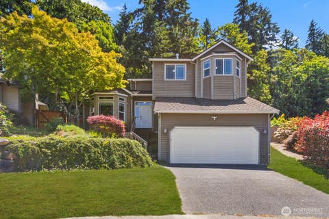 Photo of 28226 15th Avenue S, Federal Way, WA 98003 (MLS # 2550862)