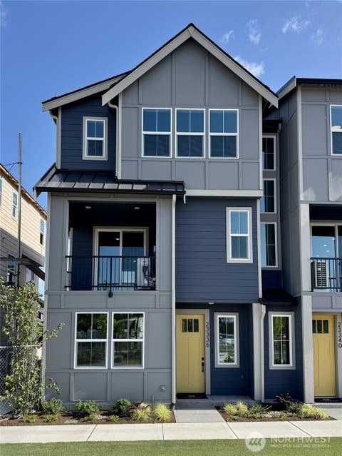 Photo of 23336 Franklin Circle #15, Black Diamond, WA 98010 (MLS # 2543546)
