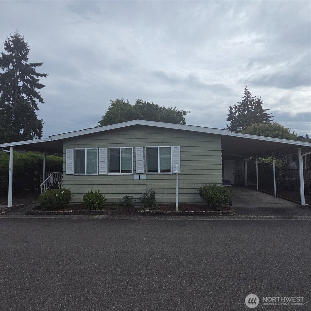 Photo of 1402 22nd Street NE #266, Auburn, WA 98002 (MLS # 2578020)