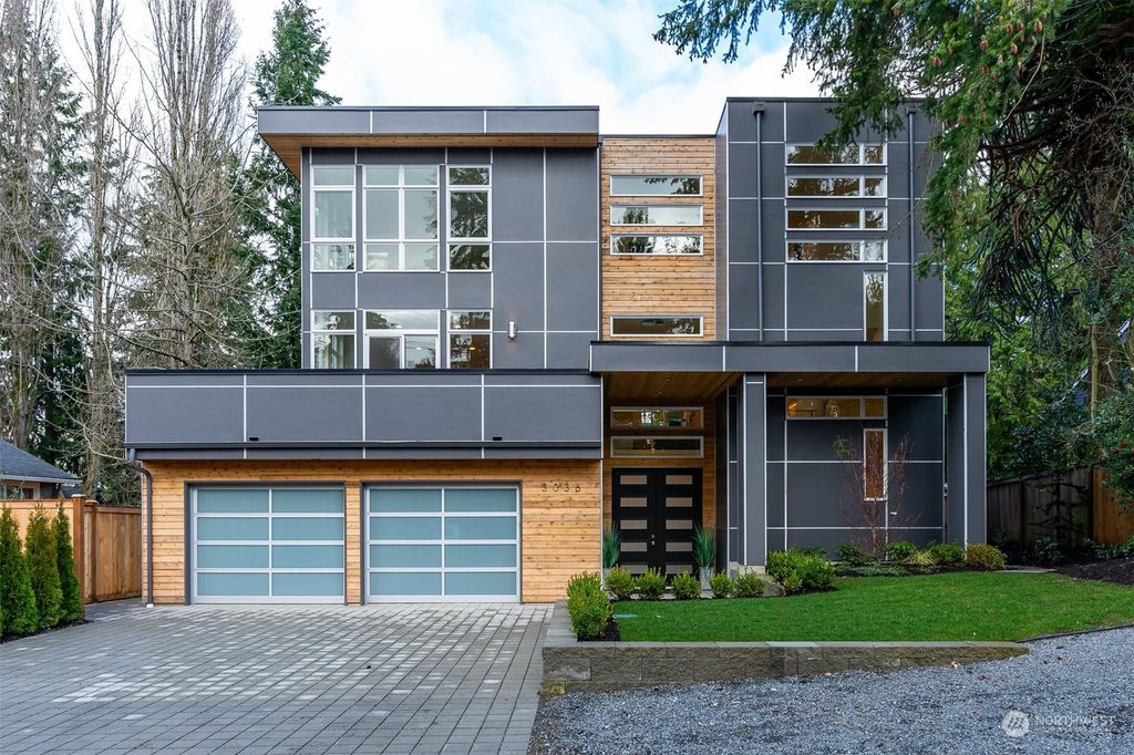 Photo of 3036 NE 90th Street, Seattle, WA 98115 (MLS # 2251404)