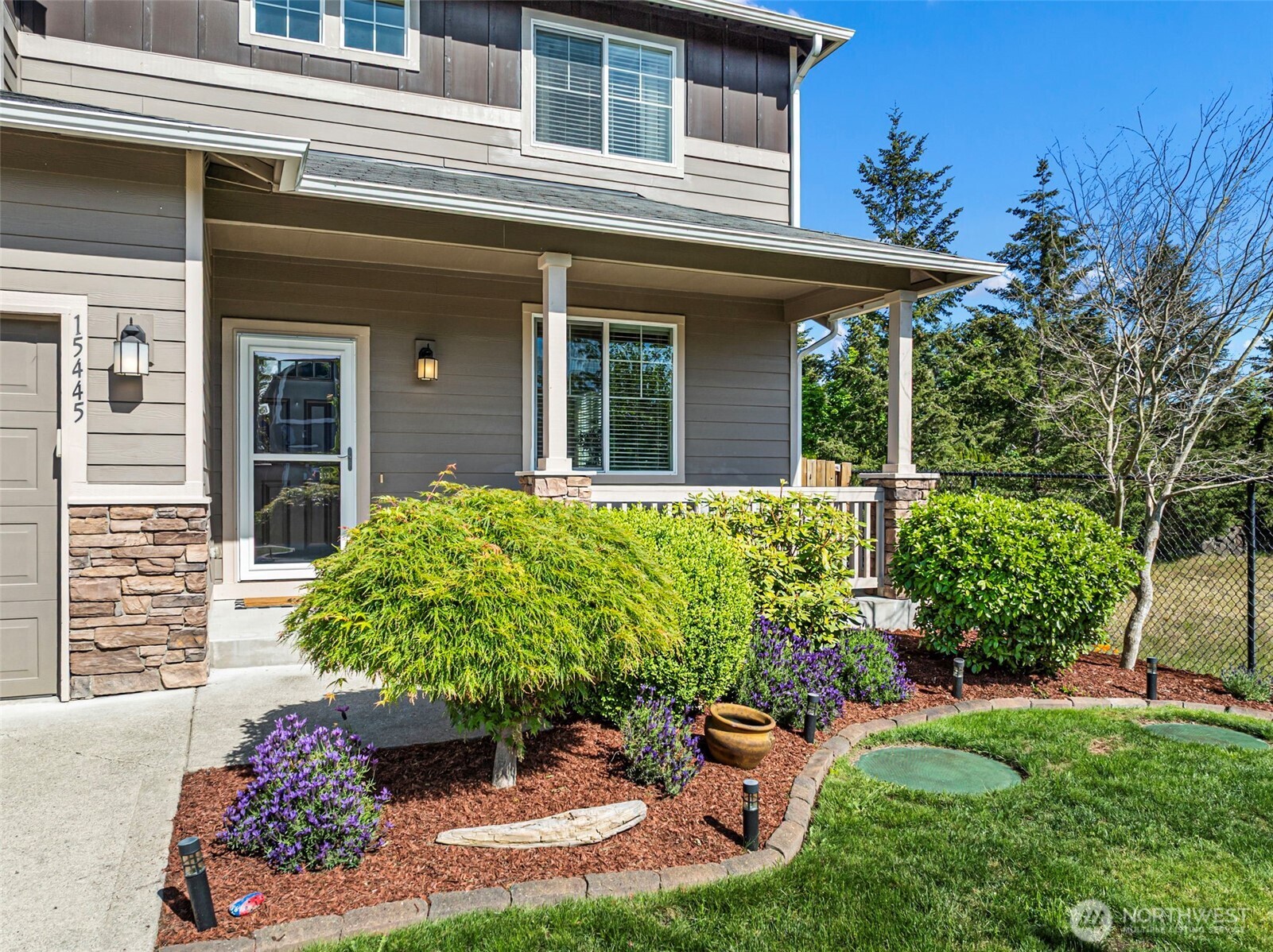 15445 Kayla St SE